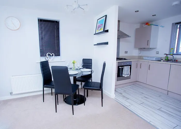 Mills Apartment - Two Bedroom En-Suite Apartment